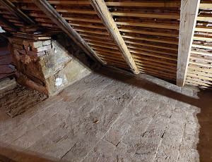 Izolace stropu zděného rodinného domu